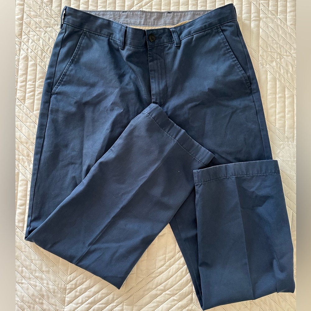 Men’s LL Bean chinos navy blue 34x30